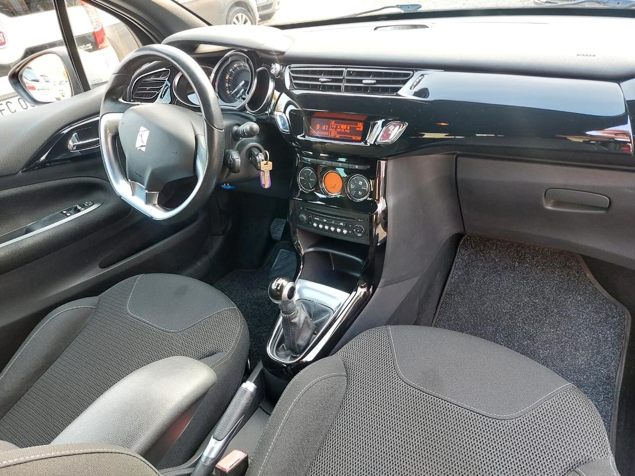 Ds DS3 3 1.6 e-HDi 90 airdream So Chic ok neopatentati