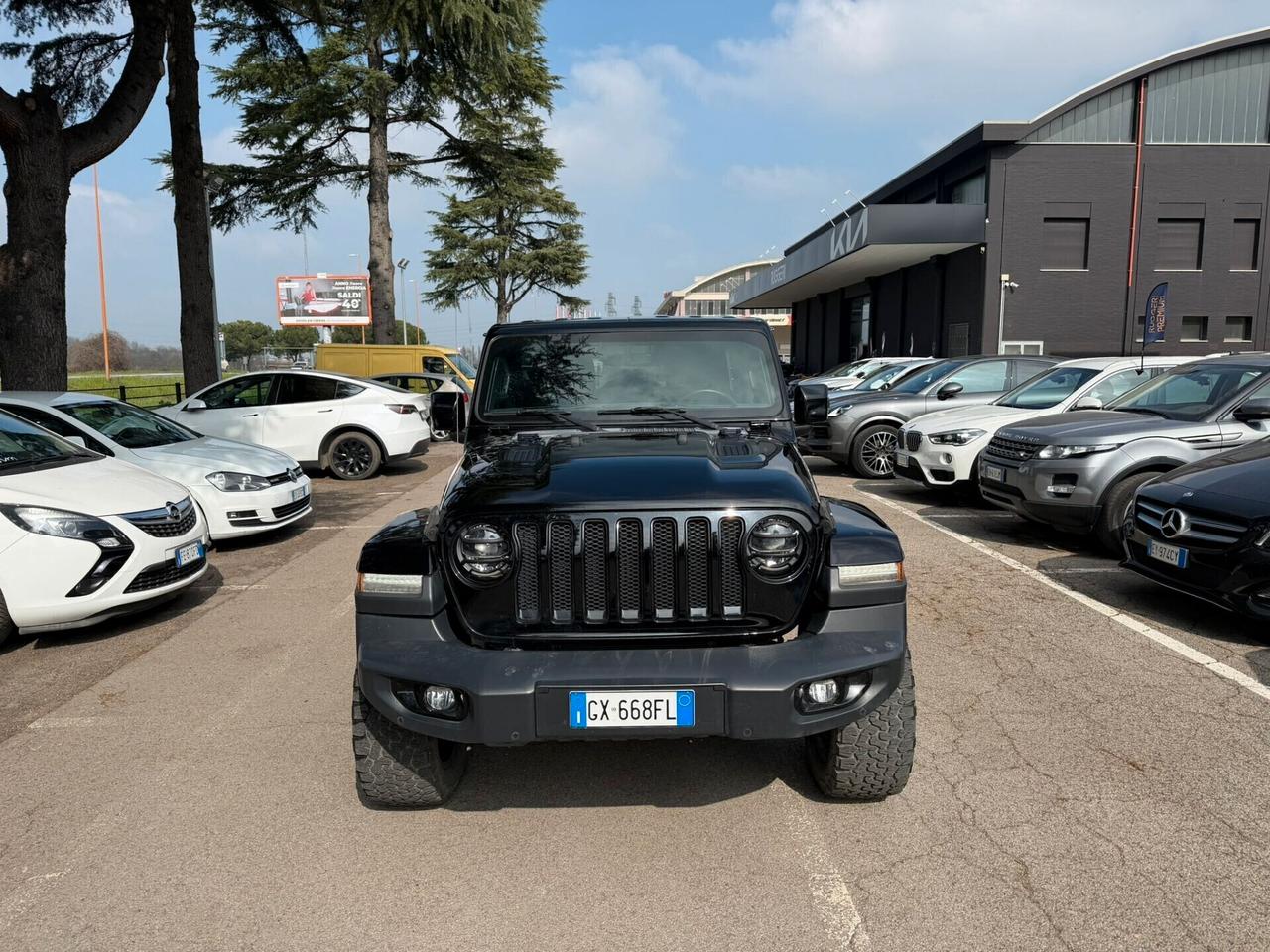 Jeep Wrangler Unlimited 2.2 Mjt II Sahara