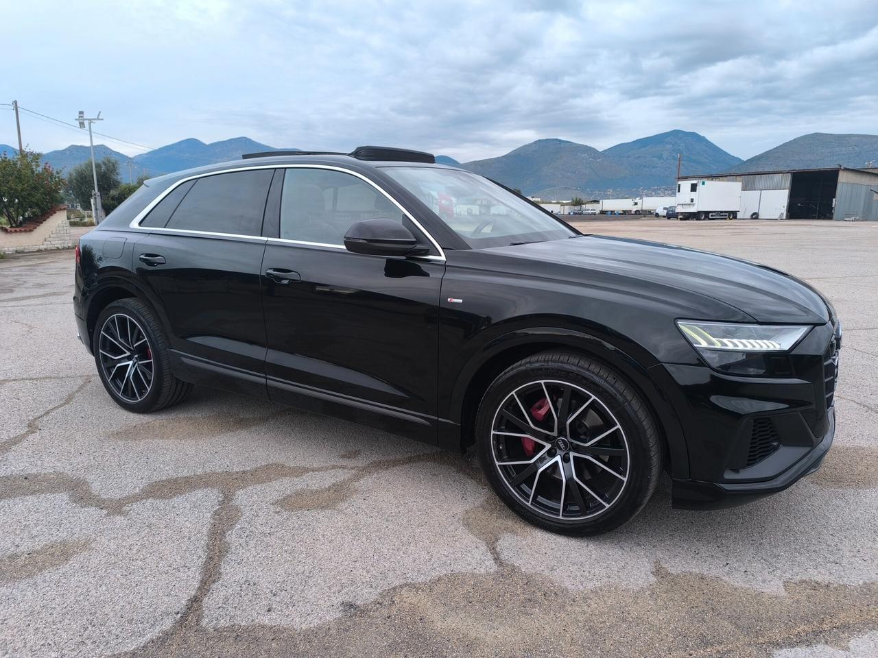 Audi Q8 50 TDI 286 CV quattro tiptronic Sport