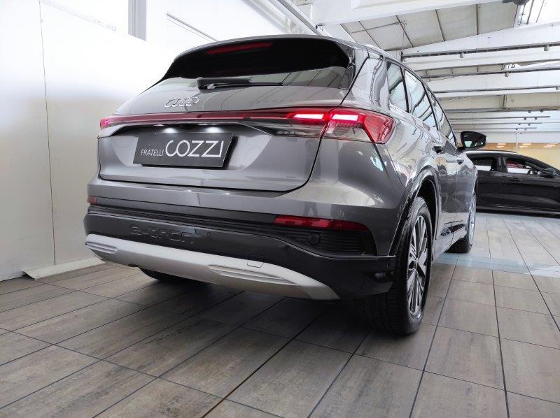 AUDI Q4 e-tron - Q4 40 e-tron Business Advanced