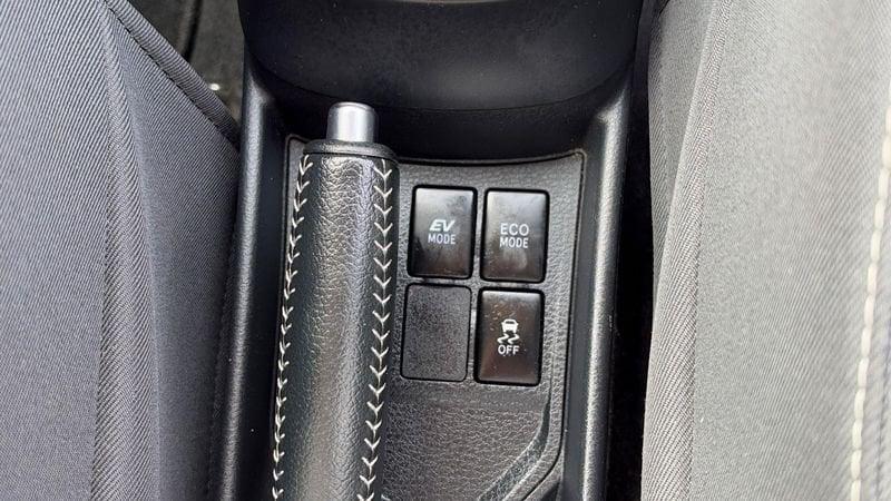 Toyota Yaris III 2017 5 Porte 1.5 VVT-i Hybrid Active e-CVT