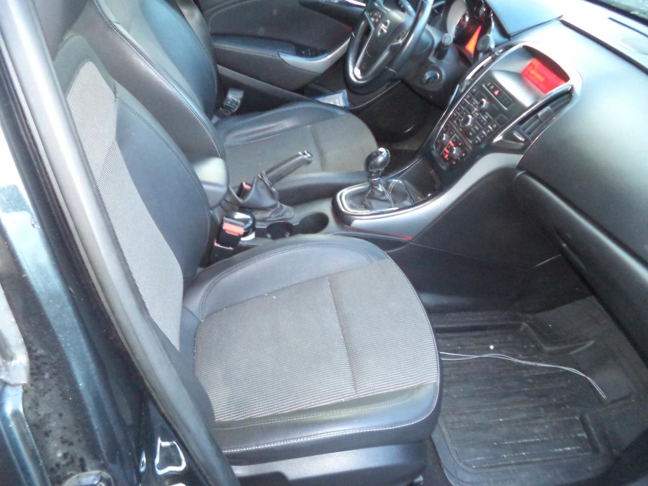 Opel Astra 1.7 CDTI 110CV Sports Tourer Cosmo EURO 5