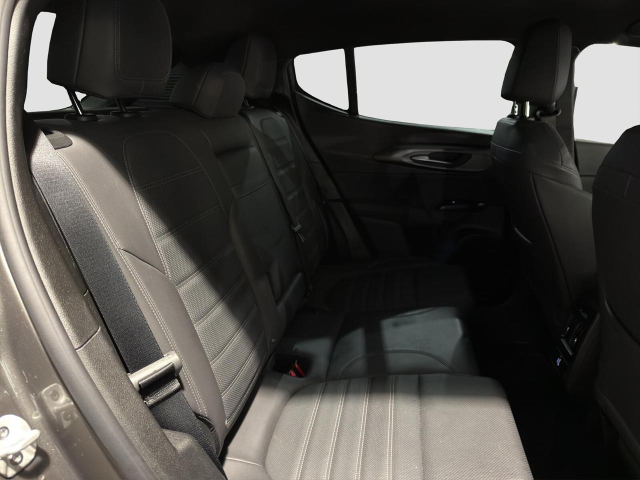 Alfa Romeo Tonale 1.6 Veloce 130cv automatica 2024