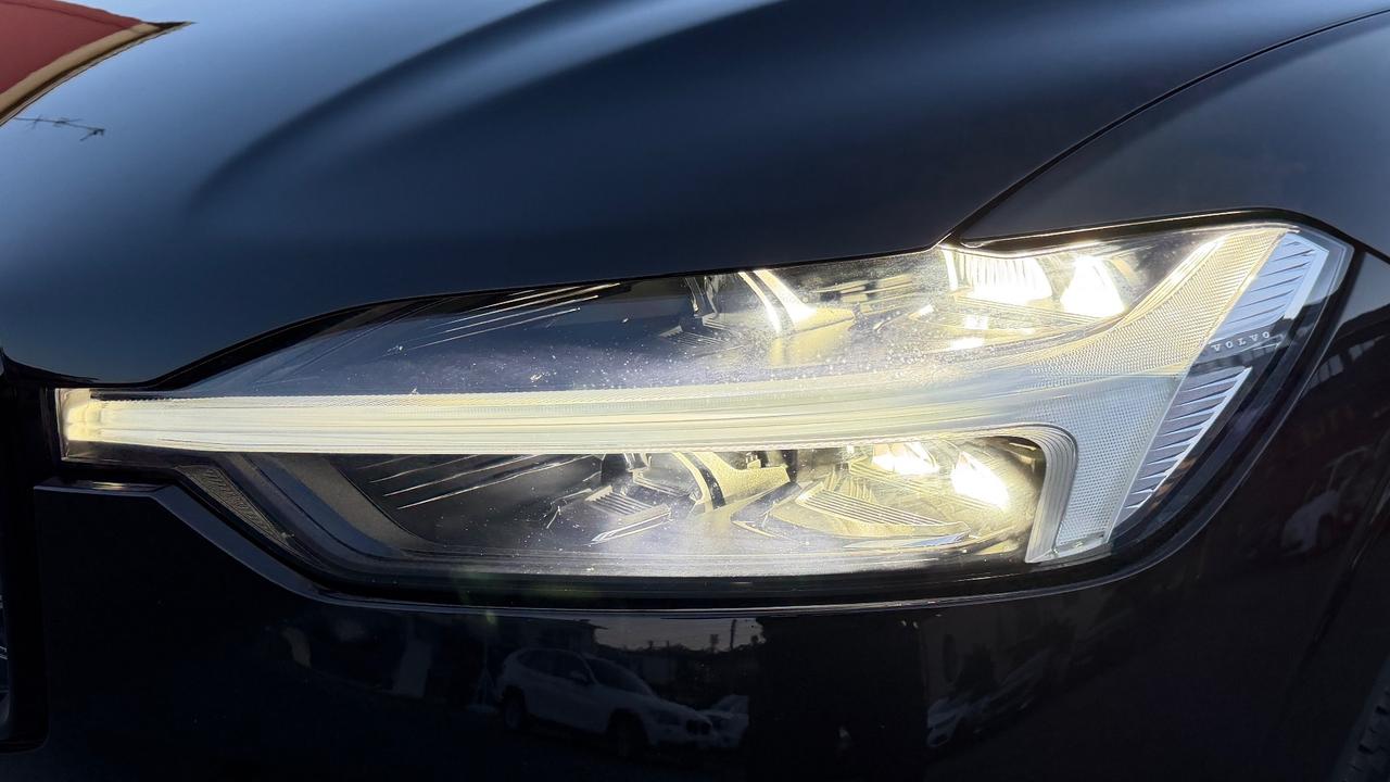 VOLVO XC60 R-DESIGN 197 CV - VIRTUAL COCKPIT, PELLE, FULL LED