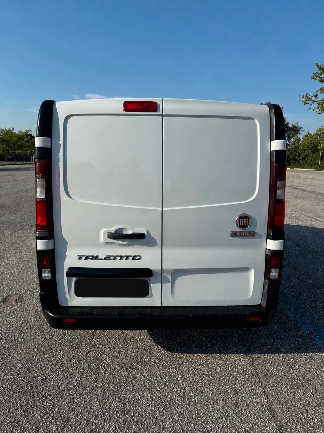 Furgone Fiat talento