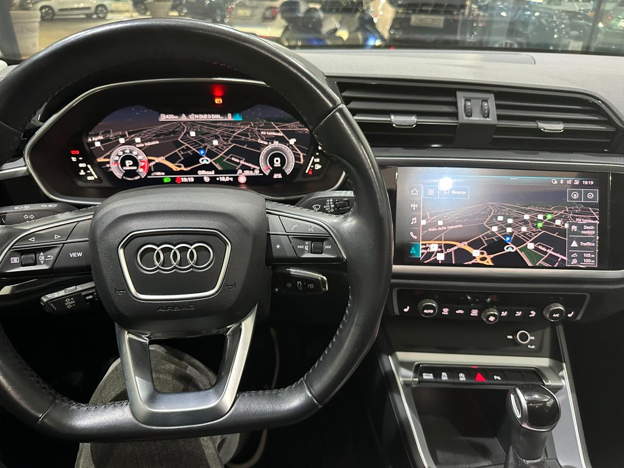 Audi Q3 40 TFSI quattro S tronic line edition