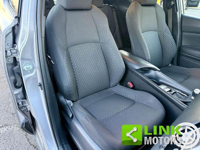 TOYOTA C-HR 1.8 Hybrid E-CVT Active