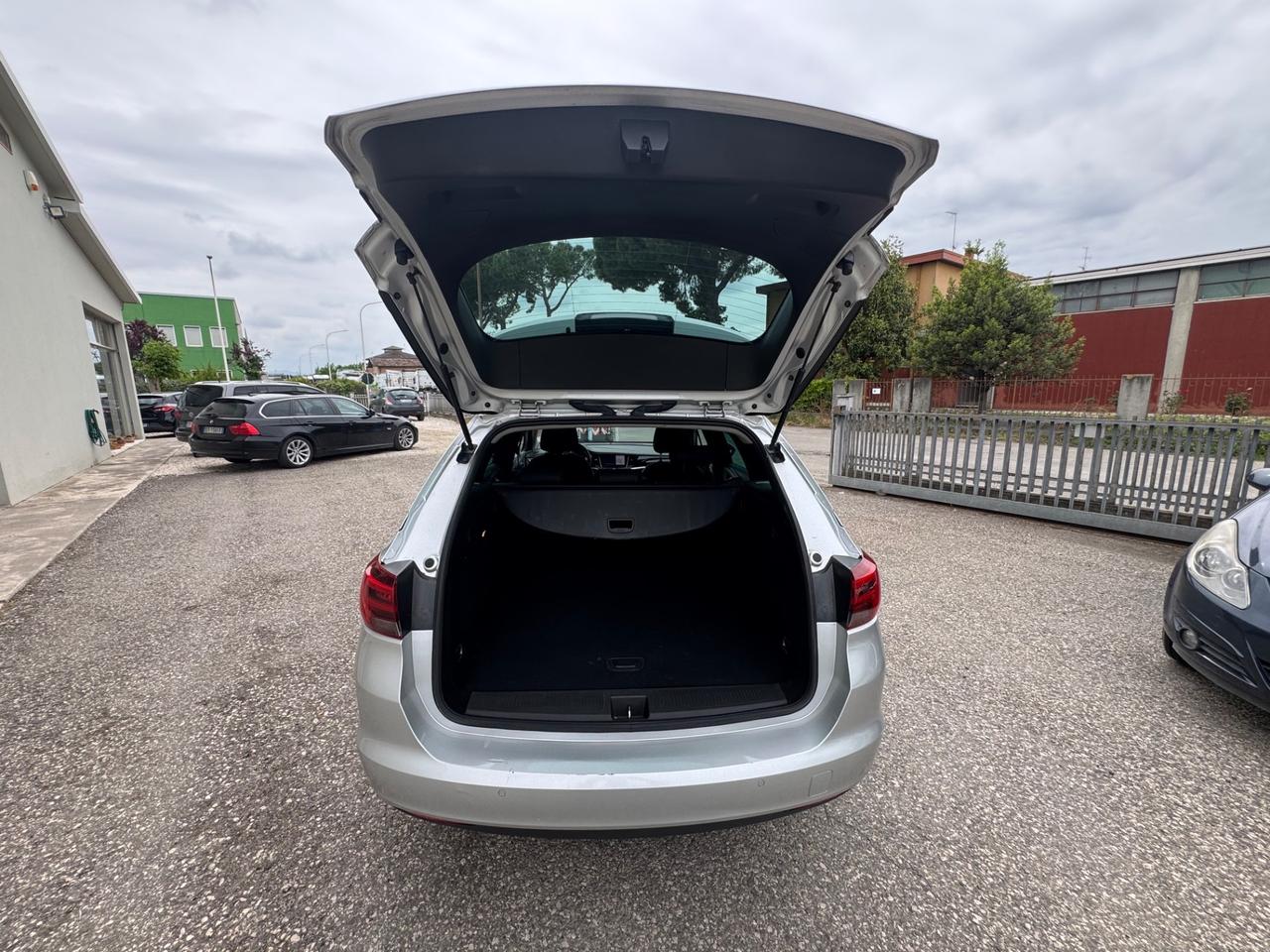 Opel Astra 1.5 CDTI 122 CV S&S 5 porte Business Elegance