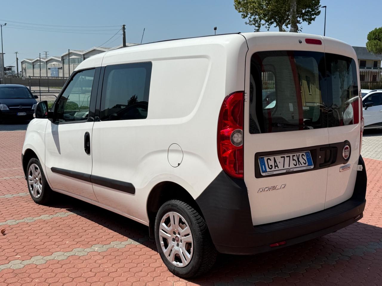 Fiat DOBLO CARGO CASSONE E VETRI 1.6 Mjet 105cv E6D 2POSTI