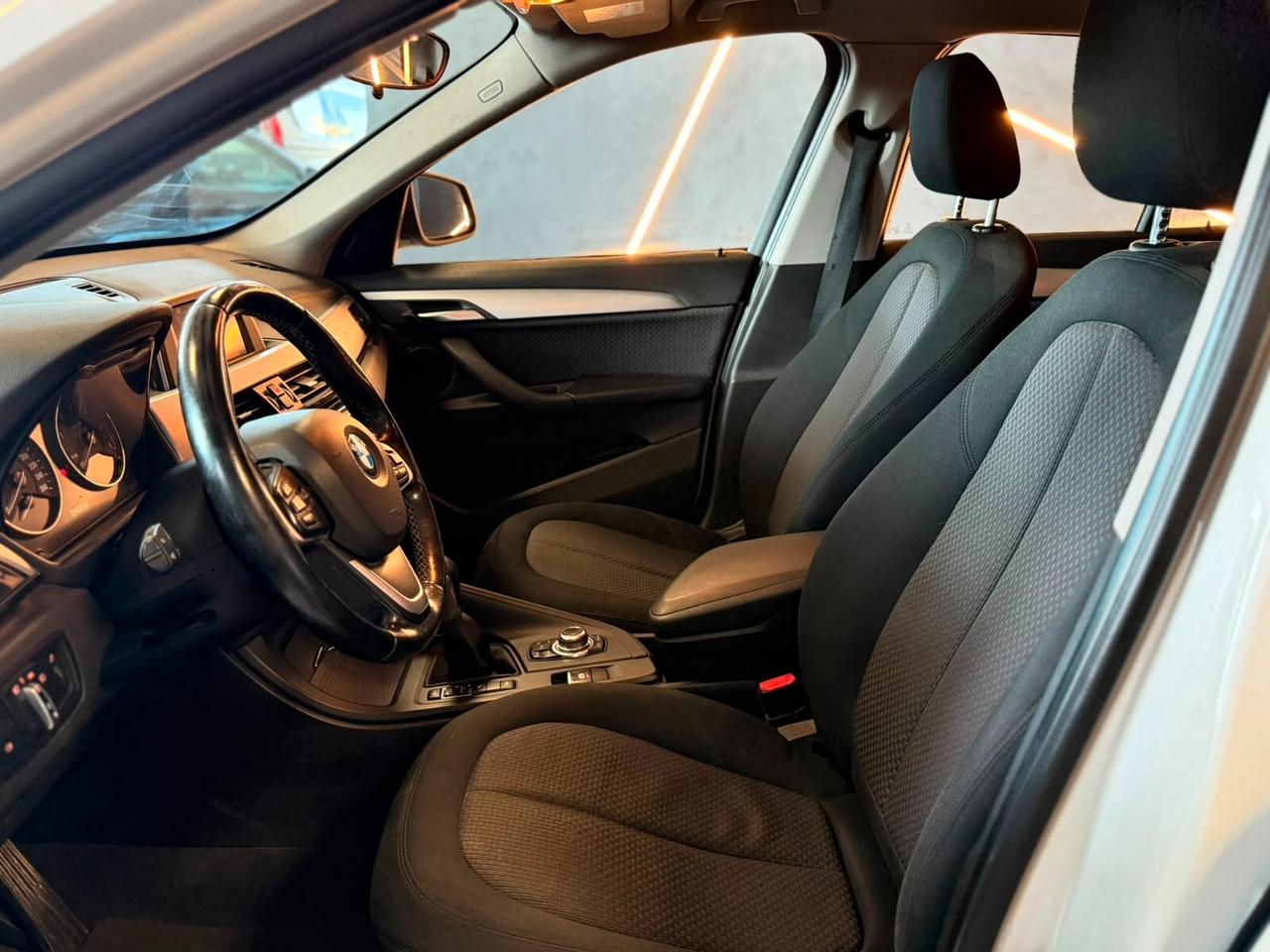 Bmw X1 xDrive18d Business