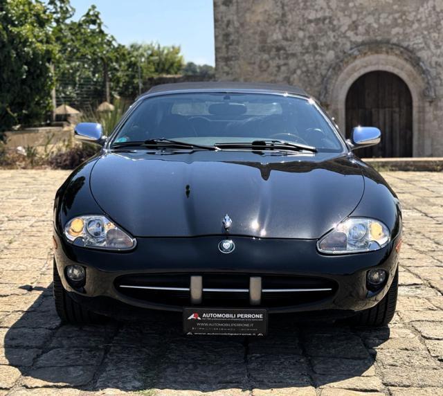 JAGUAR XK8 4.0i V8 Convertibile
