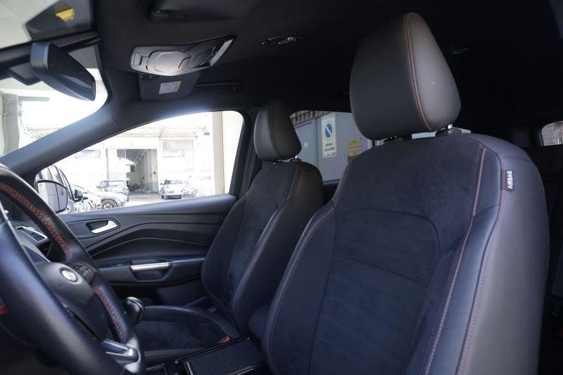 Ford Kuga Ford Kuga 2.0 TDCI 120 CV S&S 2WD ST-Line 88KW ANNO 2019