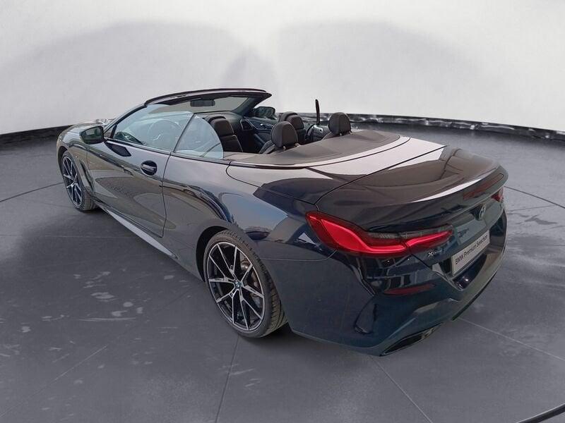 BMW Serie 8 840d Cabrio mhev 48V xdrive auto
