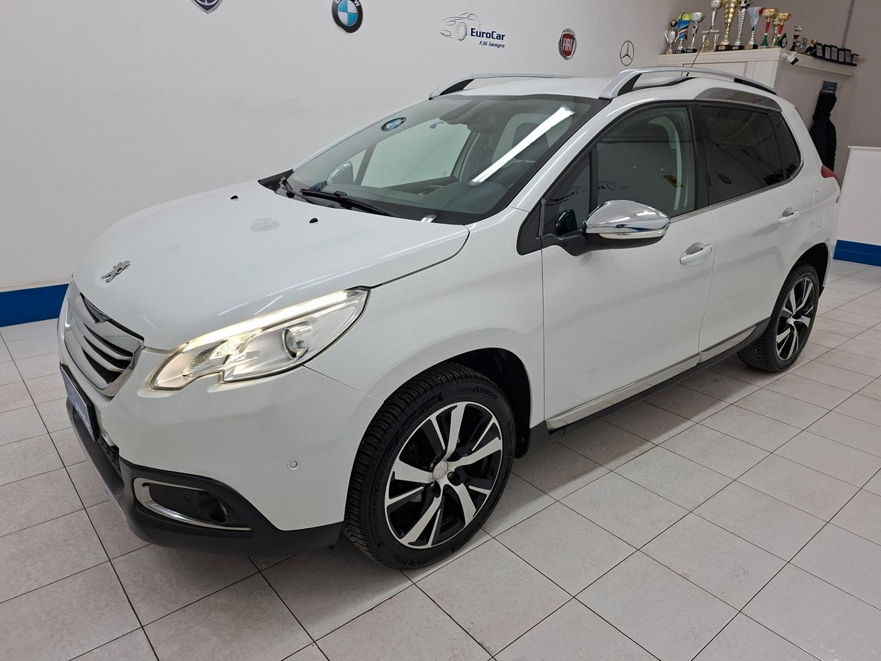 Peugeot 2008 Allure 1.6 BlueHDi 100cv