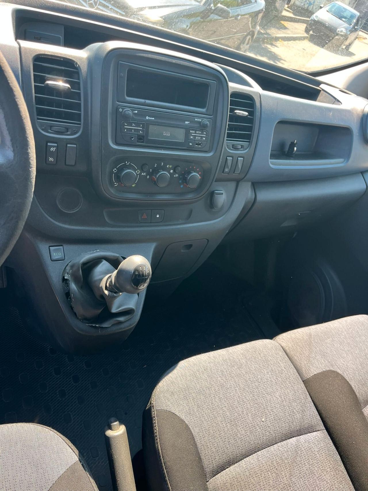 Opel Vivaro 1.6 turbo diesel
