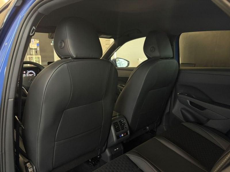 Volkswagen T-Roc R-Line 1.5 eTSI 150CV DSG