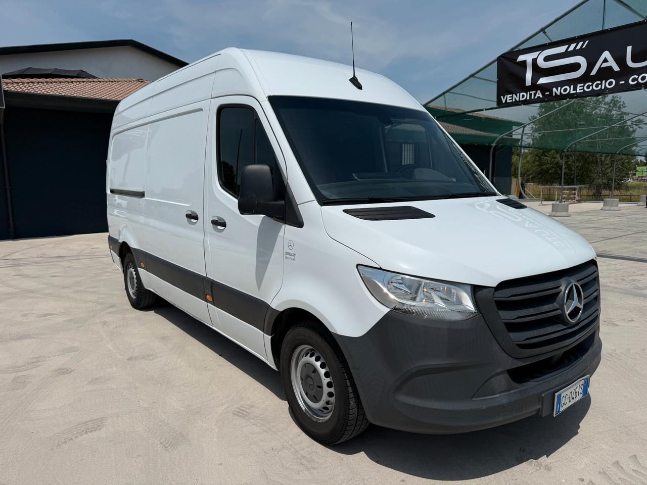 Mercedes-benz Sprinter F37/35 316 CDI RWD L2H2