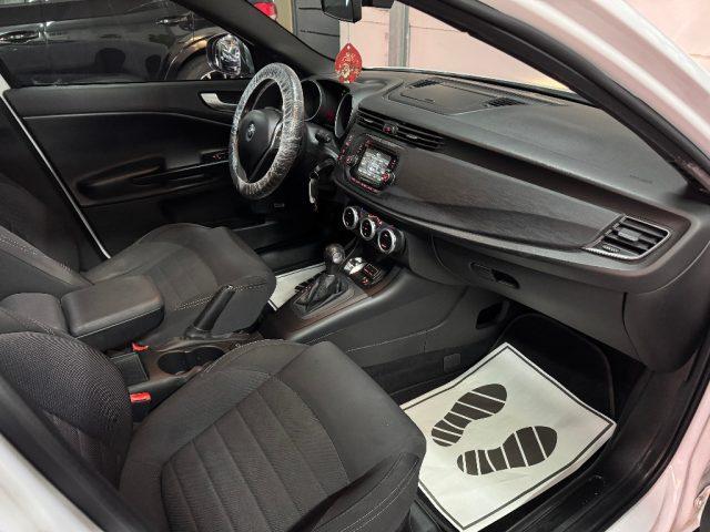 ALFA ROMEO Giulietta 1.6 JTDm TCT 120 CV Super tetto apribile