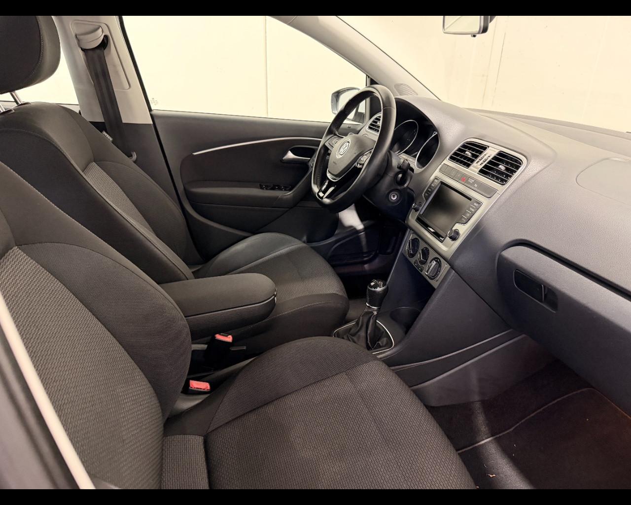 VOLKSWAGEN POLO 5P 1.4 TDI COMFORTLINE 90CV