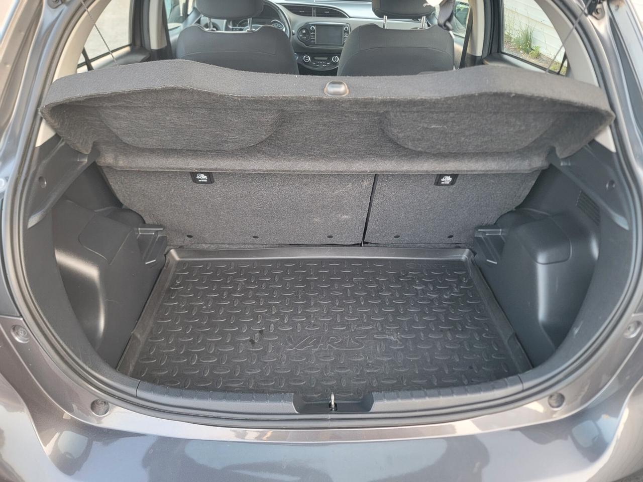 Toyota Yaris 1.5 Hybrid 5 porte Active GARANZIA