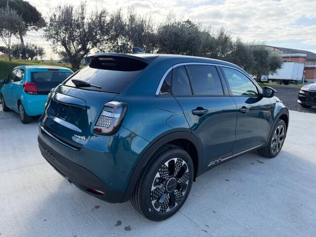 Fiat 600 Hybrid 110 CV DCT MHEV La Prima II