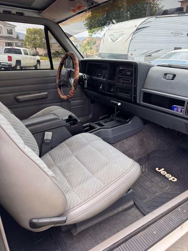 Jeep Cherokee 4.0 3 Porte Sport