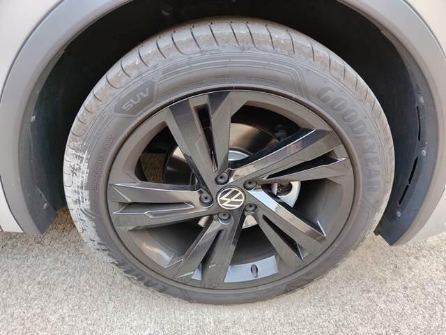 Volkswagen Tiguan 2.0 TDI 150 CV SCR DSG 4MOTION R-Line