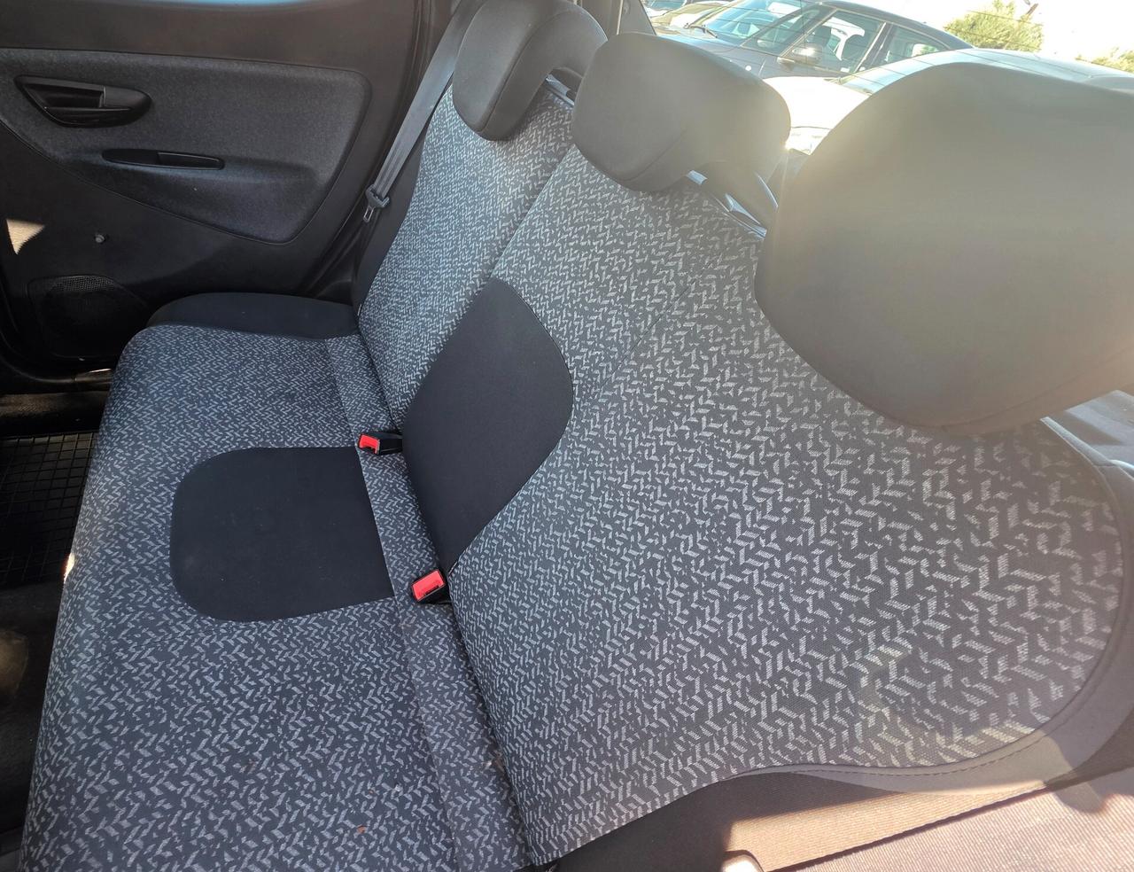 Lancia Ypsilon 1.2 69 CV 5 porte GPL Ecochic Gold