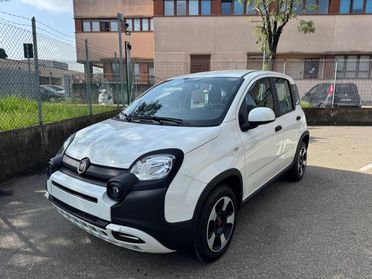 FIAT Panda 1.0 FireFly Hybrid City Cross KM.0 PRONTA CONSEGNA