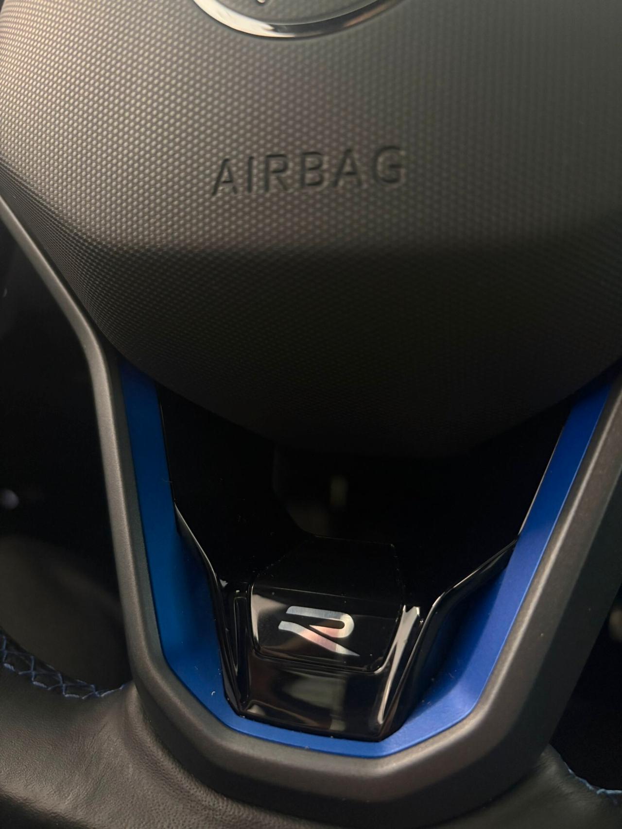 Volkswagen T-Roc R 2.0 TSI DSG 4MOTION BlueMotion Technology