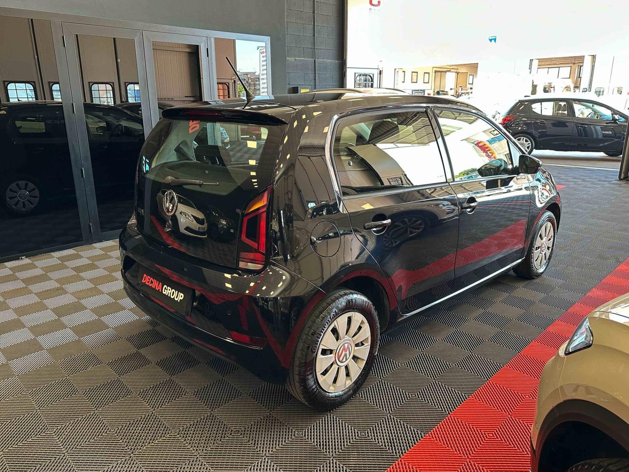 Volkswagen up! 1.0 5 P. move up! 60 cv