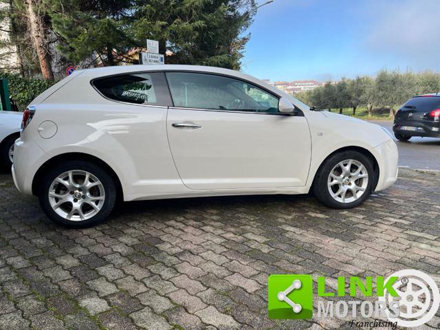 ALFA ROMEO MiTo 1.3 JTDm-2 95 CV Distinctive Sport Pack