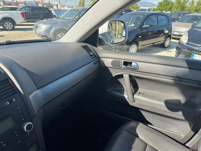 VOLKSWAGEN Touareg 2.5 R5 TDI DPF Exclusive