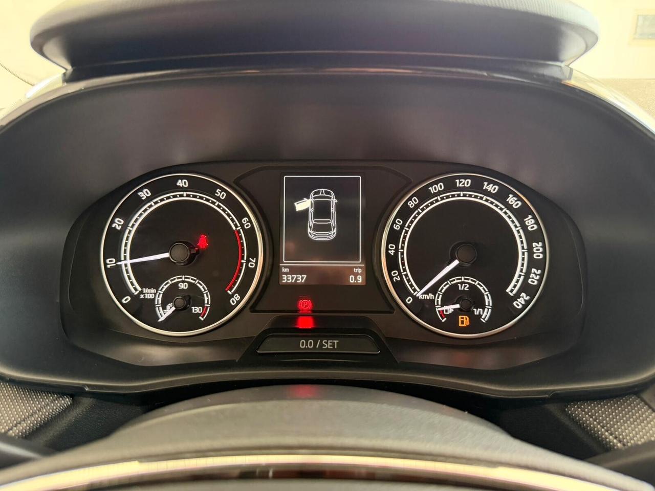 Skoda Fabia 1.0 MPI 80 CV Monte Carlo