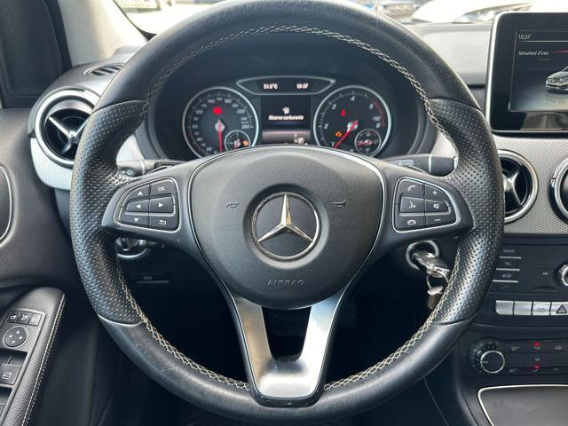 MERCEDES-BENZ B 180 d Automatic Premium