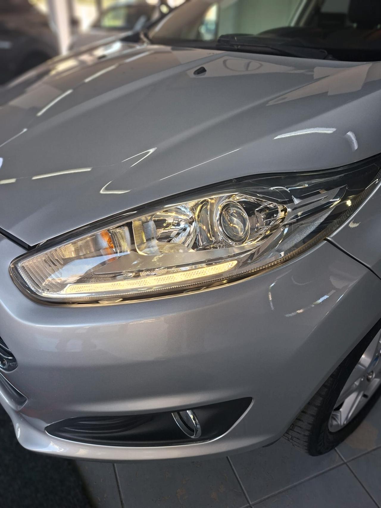 Ford Fiesta 1.5 TDCi 75CV 5 porte Titanium