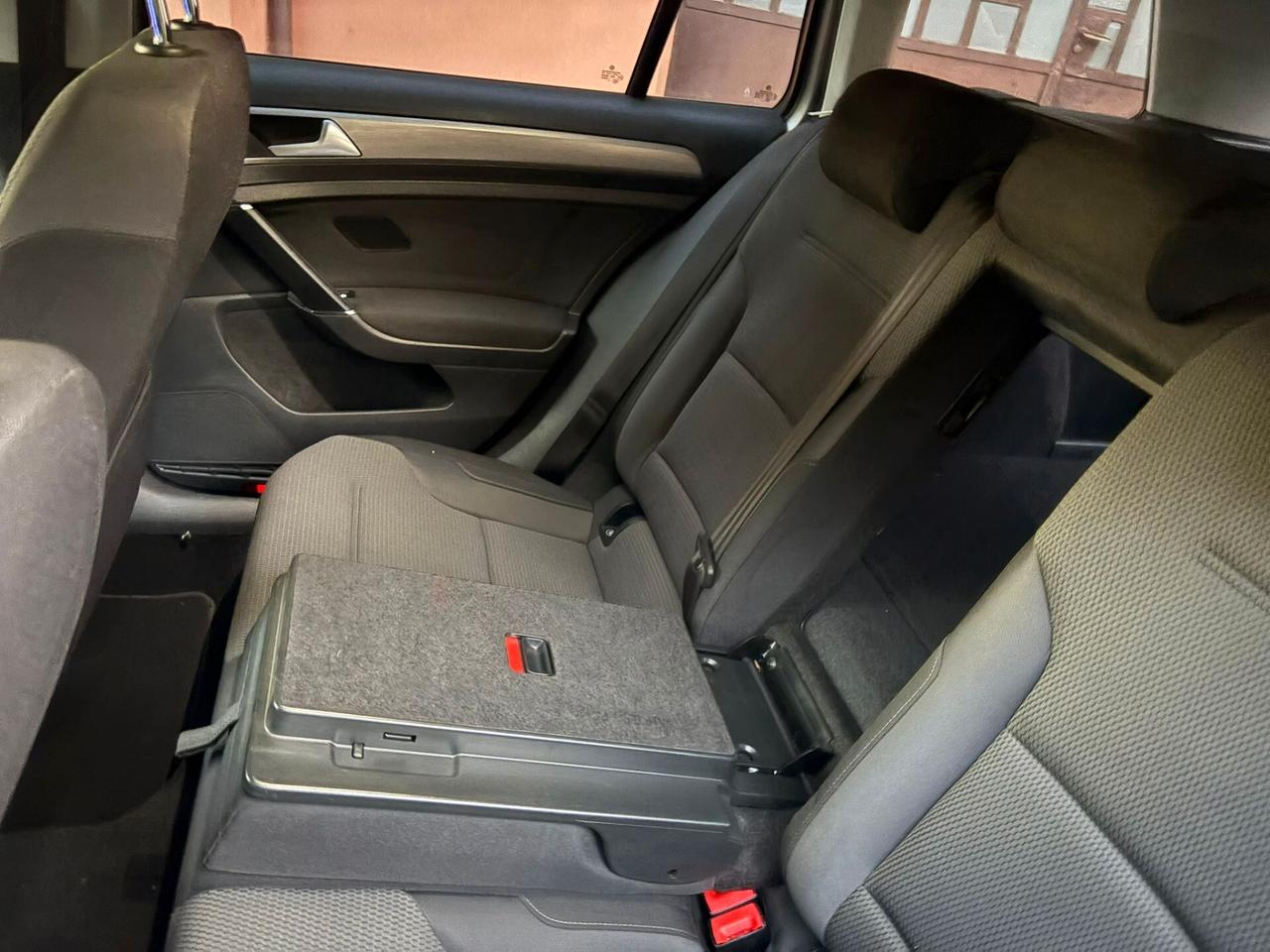 Volkswagen Golf Variant 1.4 TGI Highline BlueMotion