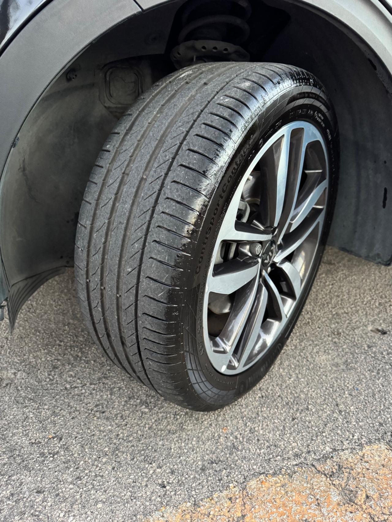 Kia Sportage 1.6 CRDI CAMBIO AUTOMATICO/4x4/FARI LED