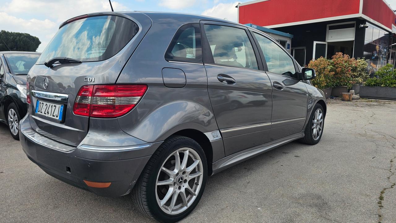 Mercedes-benz B 180 CDI