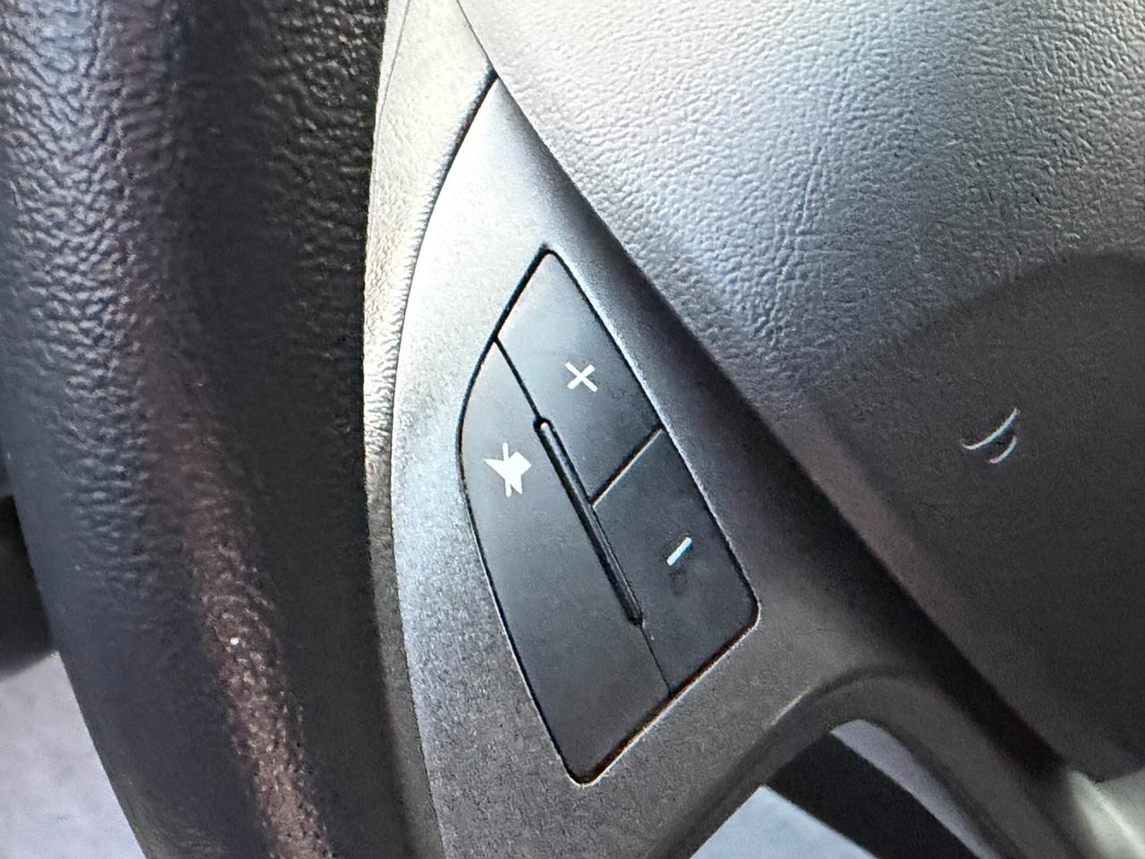 Lancia Ypsilon 1.2 69 cv. ELEFANTINO BLU