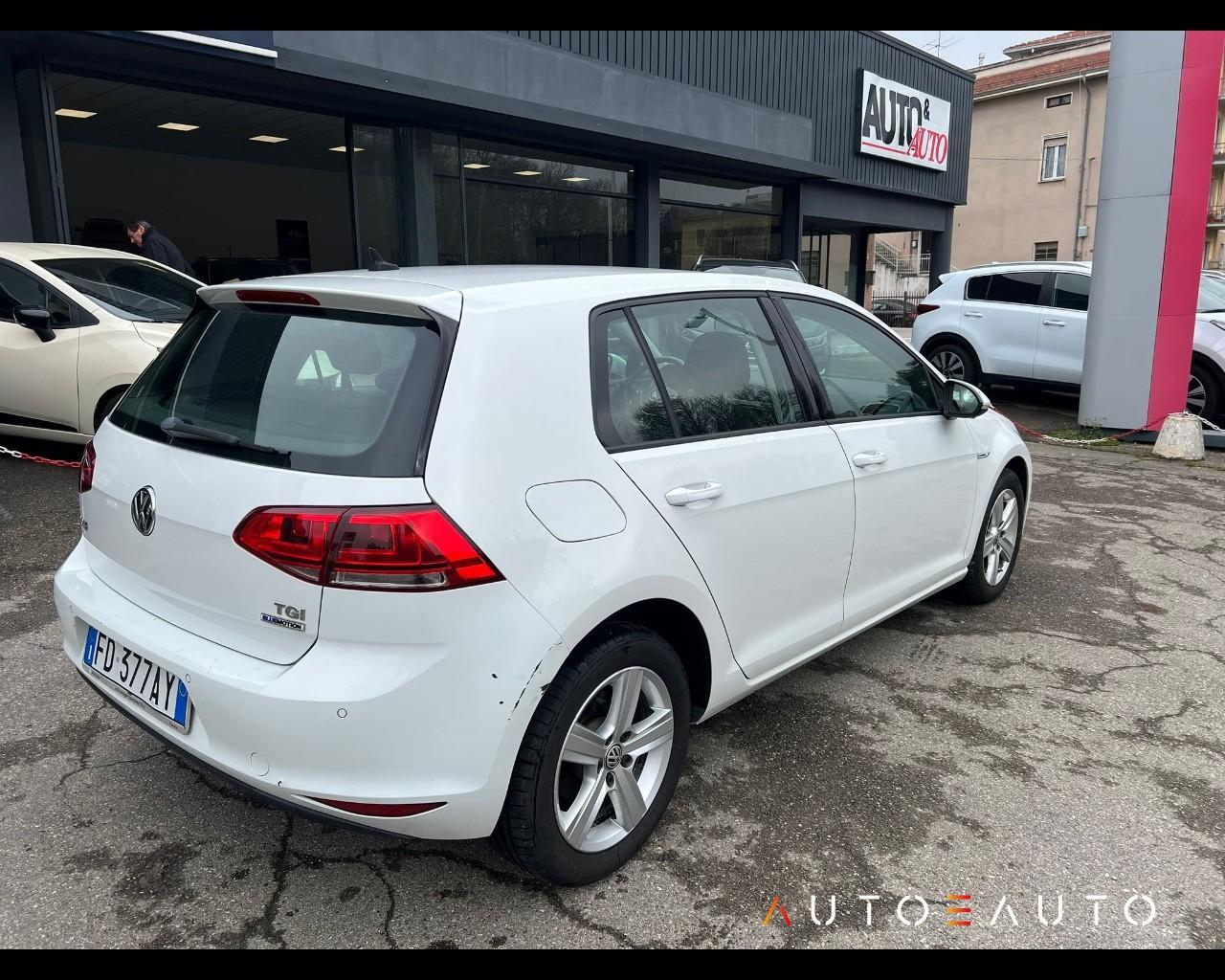 VOLKSWAGEN Golf VII - Golf 5p 1.4 tgi Trendline