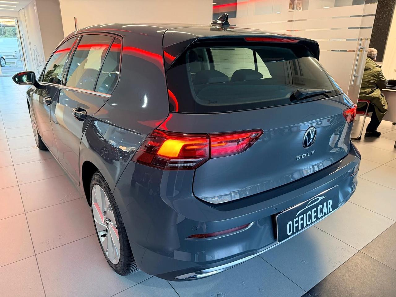 Volkswagen Golf 1.5 TGI DSG Style