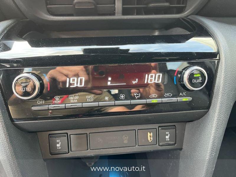 Toyota Yaris Cross 1.5H (116 CV) E-CVT Adventure