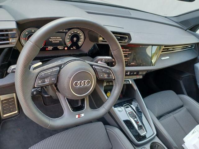 AUDI A3 allstreet TDI 110 kW S tronic Identity Contrast