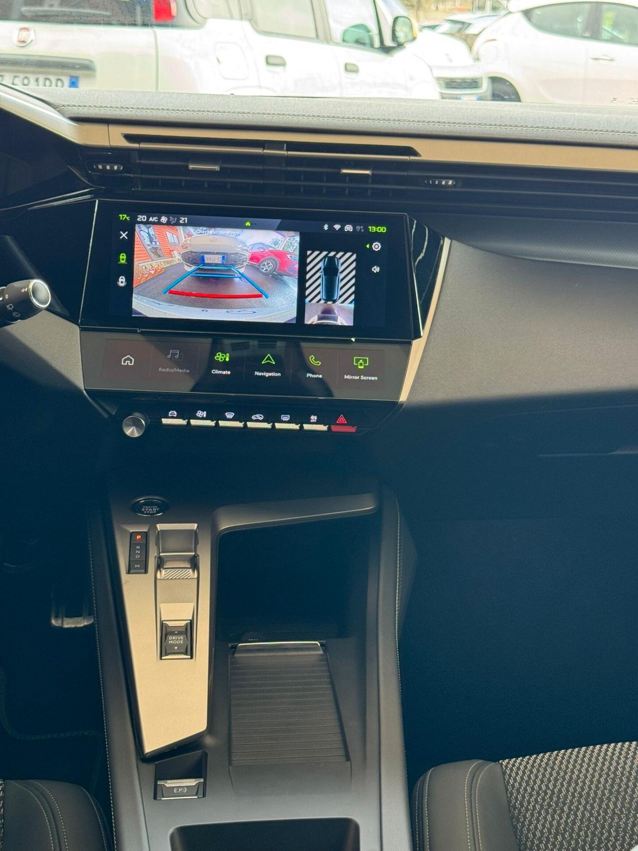 Peugeot 308 Hybrid 136 e-DCS6 GT