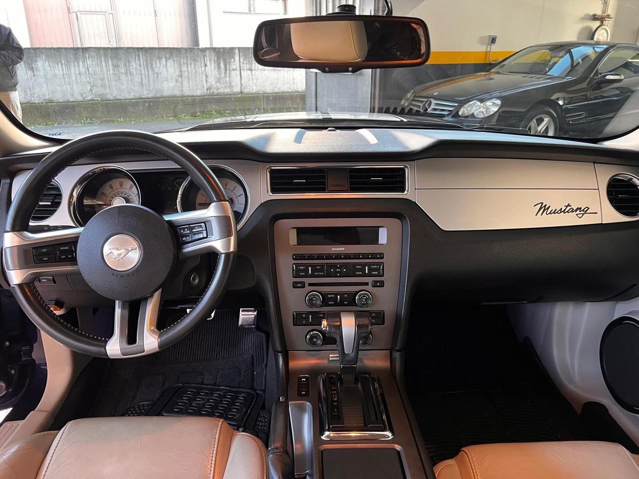 Ford Mustang 4.0 v6 first paint