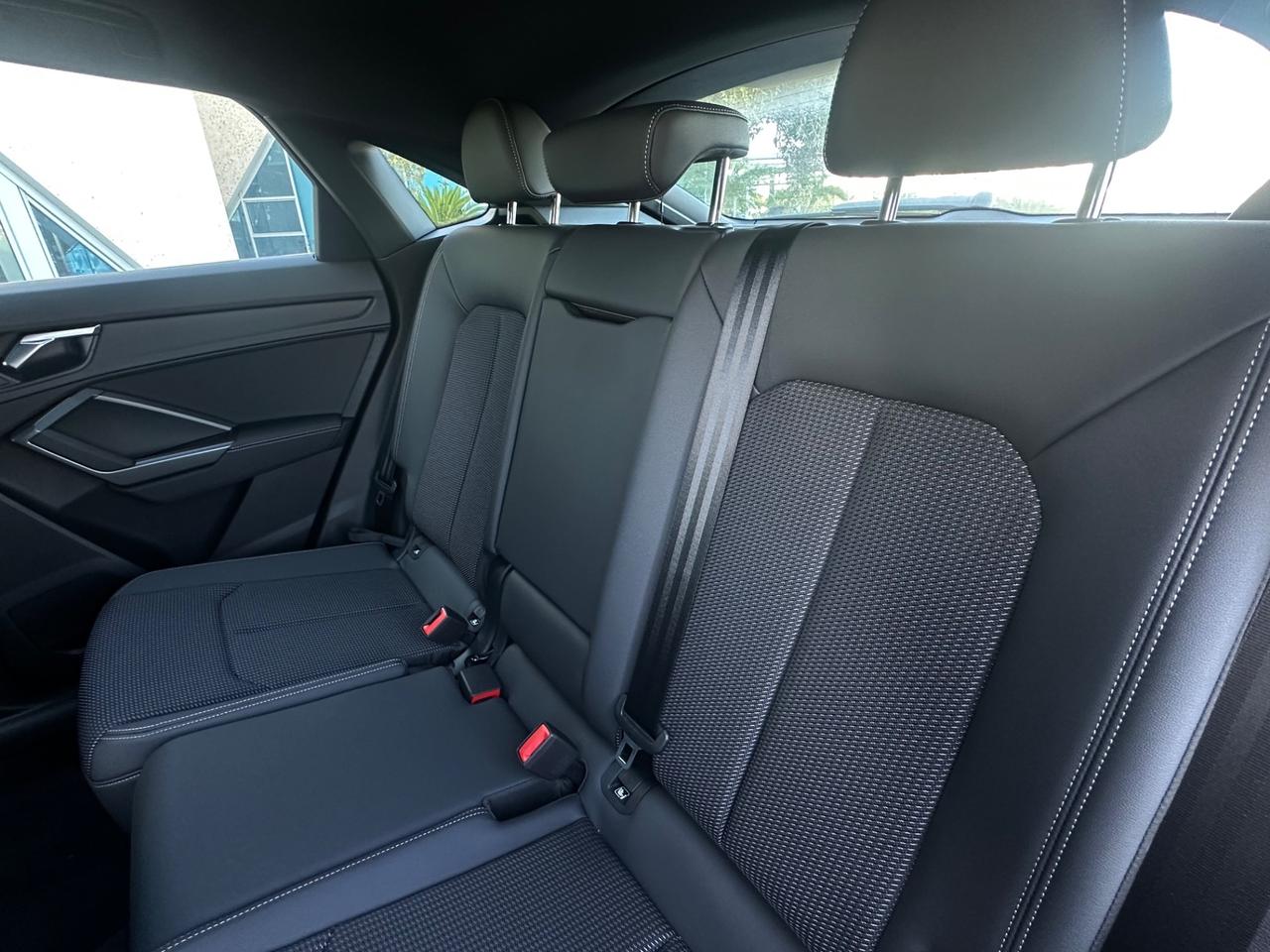 Audi Q3 Spb 35 Sline possibilità noleggio no scoring