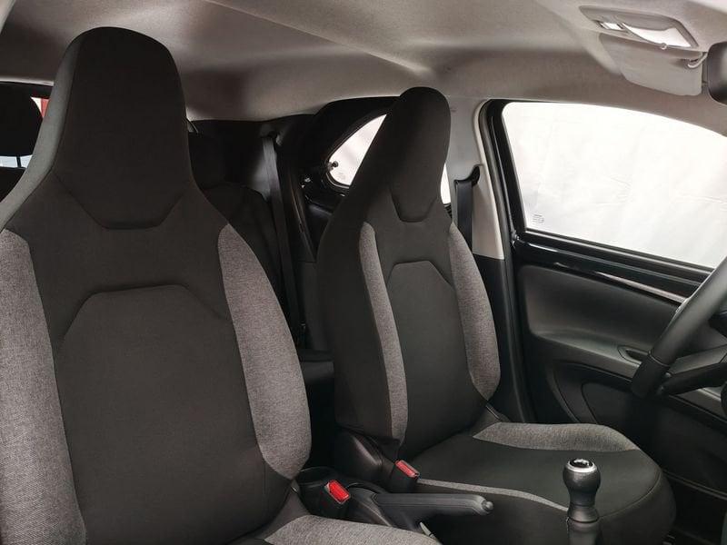 Toyota Aygo X Aygo X 1.0 VVT-i 72 CV 5 porte Active