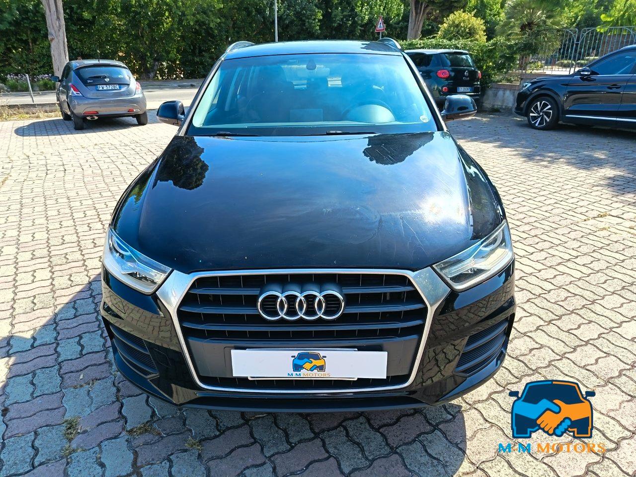 Audi Q3 2.0 tdi Business 120cv