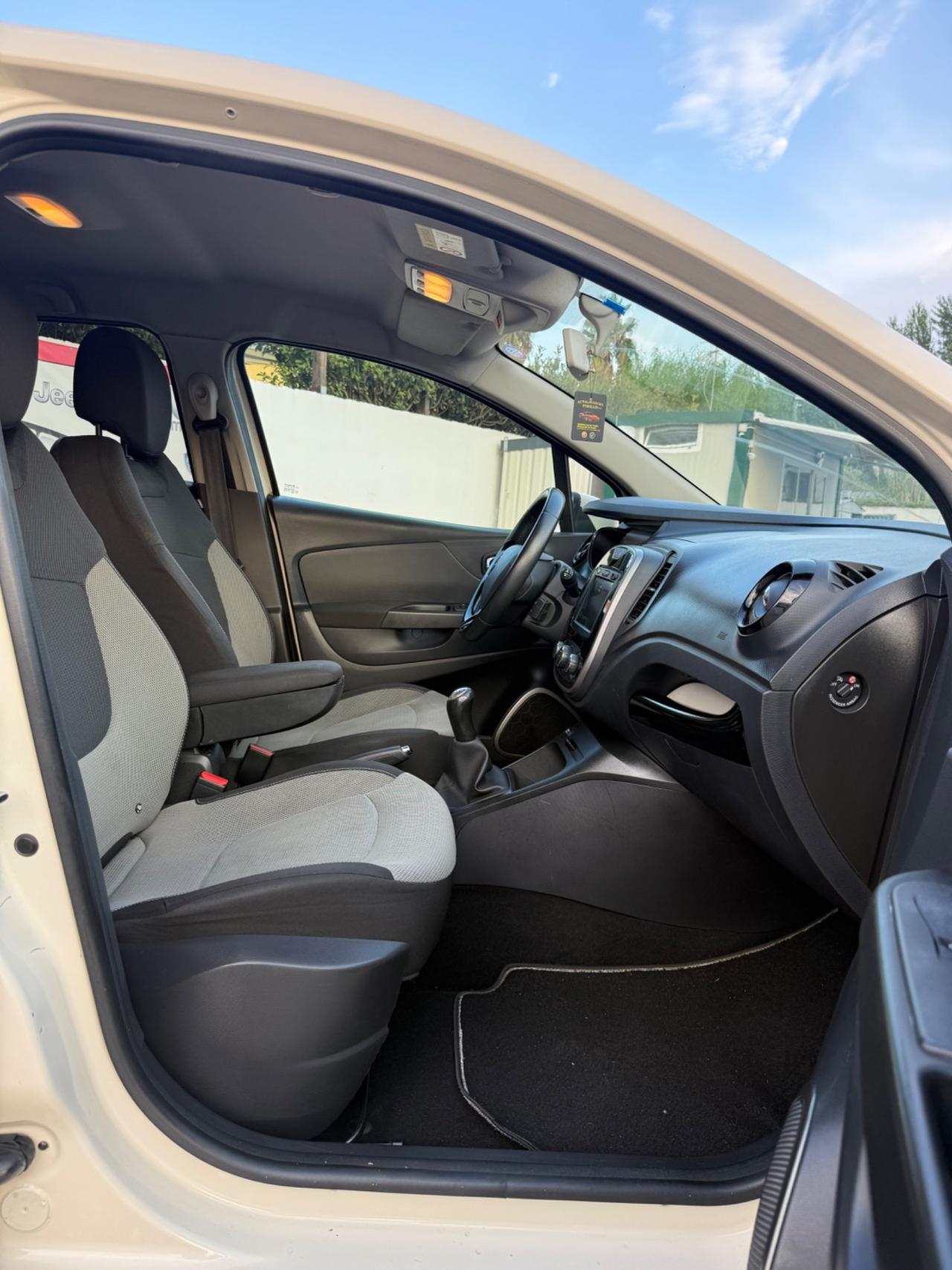 Renault Captur 1.5 dCi 8V 90 CV Start&Stop Live